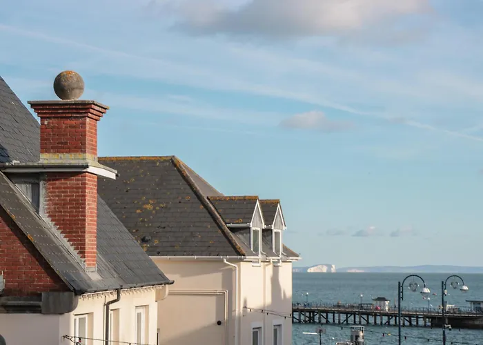 Purbeck Hotel Apartments - Flat 6